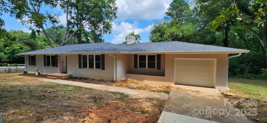 504 1st Street, Spencer, NC 28159
