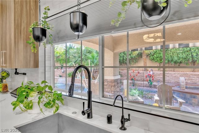 2025 Winter Wind Street, Las Vegas, NV 89134