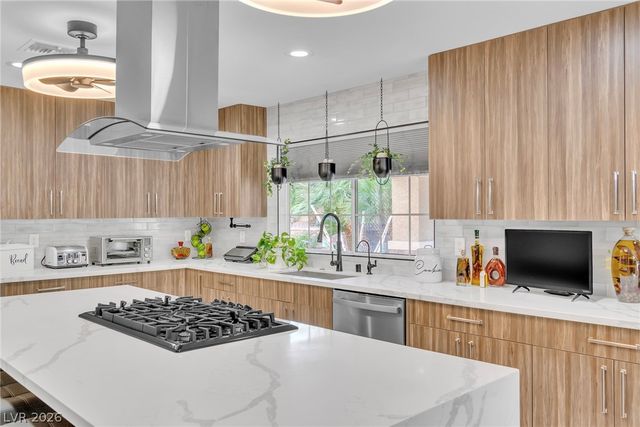 2025 Winter Wind Street, Las Vegas, NV 89134