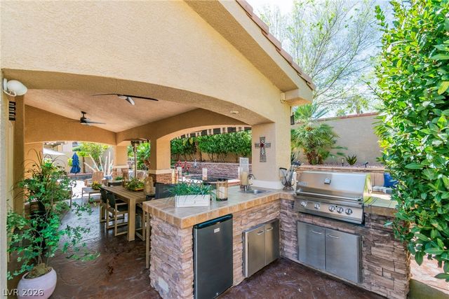 2025 Winter Wind Street, Las Vegas, NV 89134