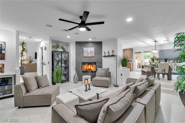 2025 Winter Wind Street, Las Vegas, NV 89134