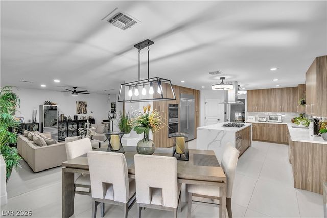 2025 Winter Wind Street, Las Vegas, NV 89134