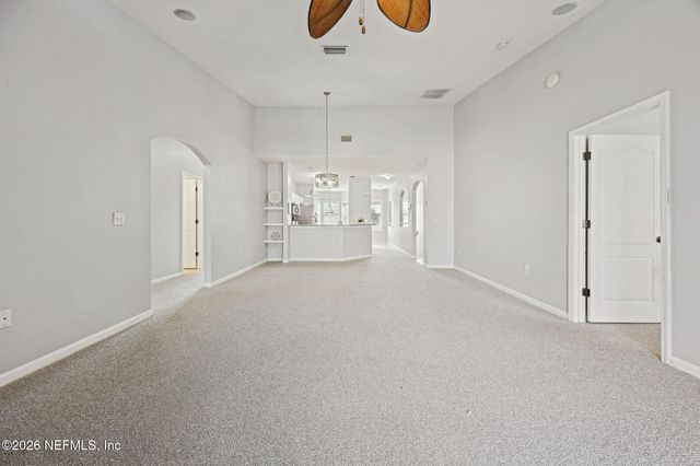 3750 SILVER BLUFF Boulevard 605, Orange Park, FL 32065