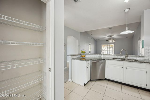 3750 SILVER BLUFF Boulevard 605, Orange Park, FL 32065