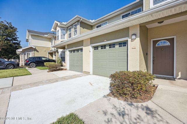 3750 SILVER BLUFF Boulevard 605, Orange Park, FL 32065