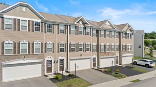 209 Lockheed Drive, Moon/crescent Twp, PA 15108