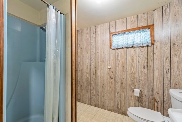 9 Laurel Ln, Princeton, MA 01541