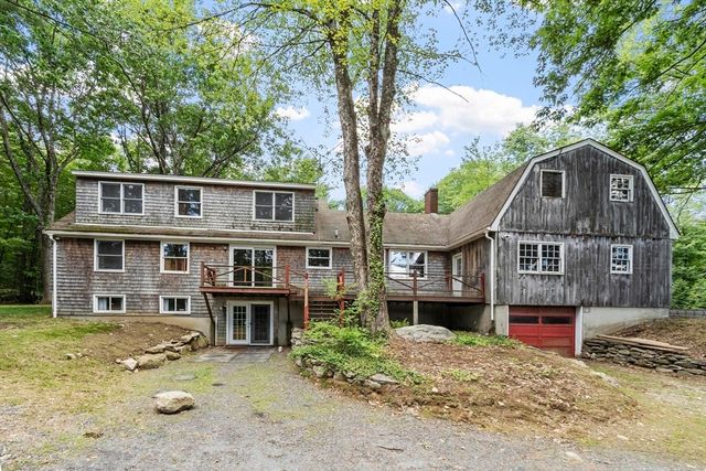 9 Laurel Ln, Princeton, MA 01541