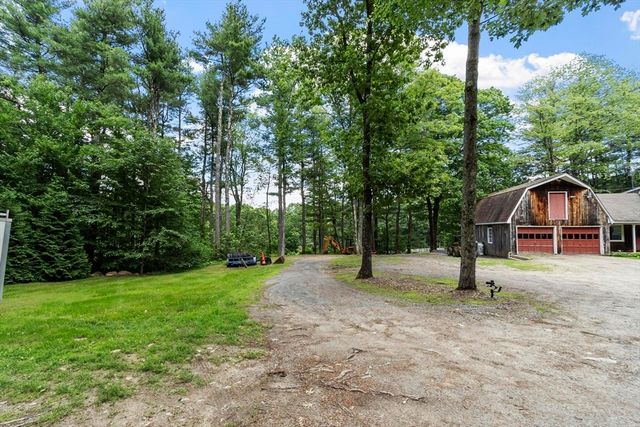 9 Laurel Ln, Princeton, MA 01541