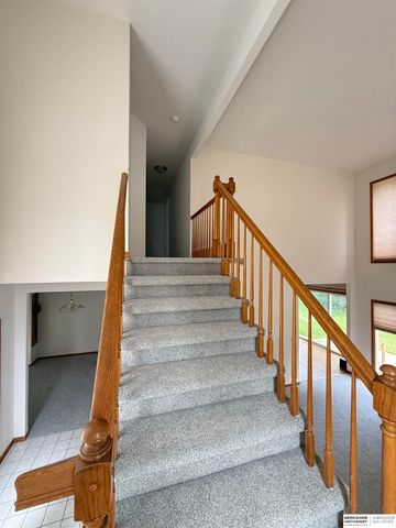 6708 Michelle Avenue, La Vista, NE 68128