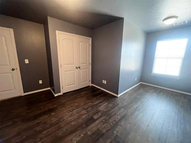 2165 Buena Vida Lane, Edmond, OK 73013
