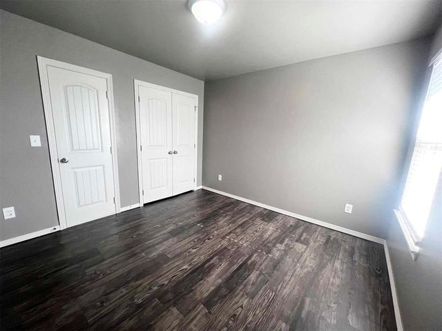 2165 Buena Vida Lane, Edmond, OK 73013