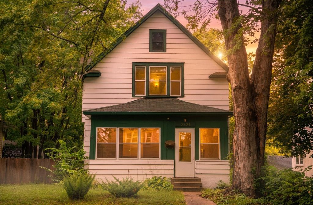 3735 Girard Avenue N, Minneapolis, MN 55412