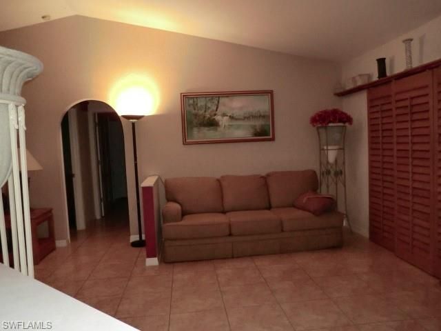 1000 SW 37th ST, Cape Coral, FL 33914