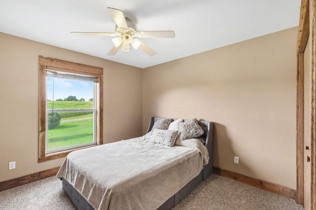 10320 Lincoln Lake Avenue NE, Greenville, MI 48838