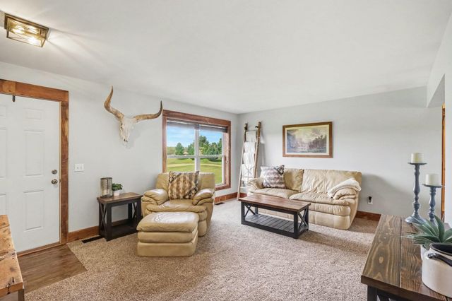10320 Lincoln Lake Avenue NE, Greenville, MI 48838