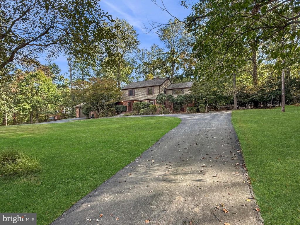 17415 ASTORIA LN, Silver Spring, MD 20905