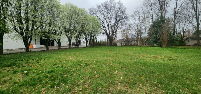 111 W Webb St, Smithville, TN 37166