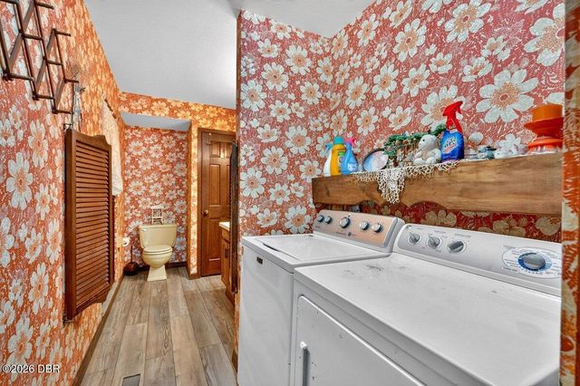 1980 Lake Hires Road, Deleon Springs, FL 32130
