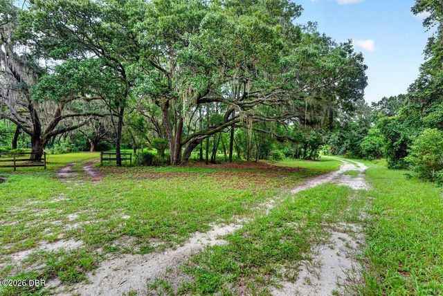 1980 Lake Hires Road, Deleon Springs, FL 32130
