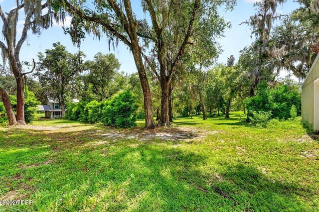 1980 Lake Hires Road, Deleon Springs, FL 32130