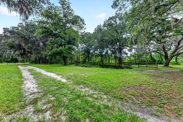 1980 Lake Hires Road, Deleon Springs, FL 32130