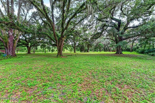 1980 Lake Hires Road, Deleon Springs, FL 32130