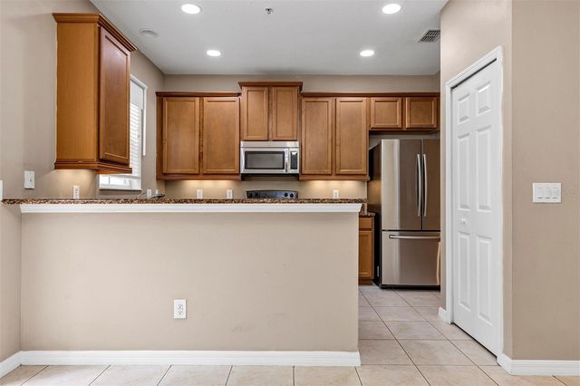 438 REED GRASS DRIVE, Oviedo, FL 32765