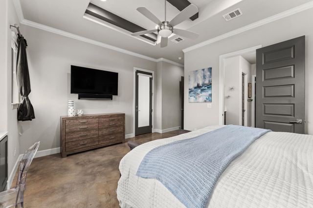 202 Clearwater DR, Kingsland, TX 78639