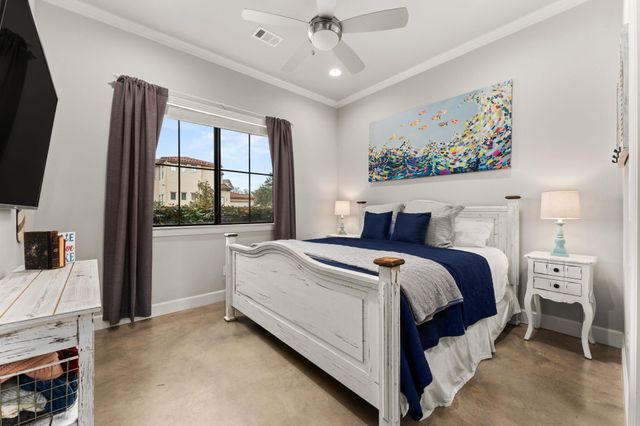 202 Clearwater DR, Kingsland, TX 78639