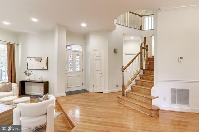 7806 FOX GATE CT, Bethesda, MD 20817