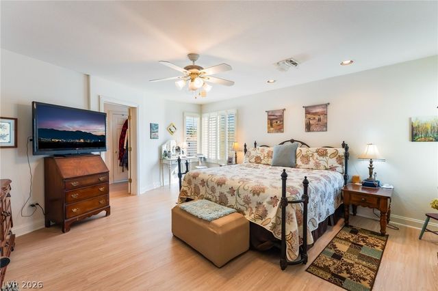 6504 Deer Hollow Street, Las Vegas, NV 89149