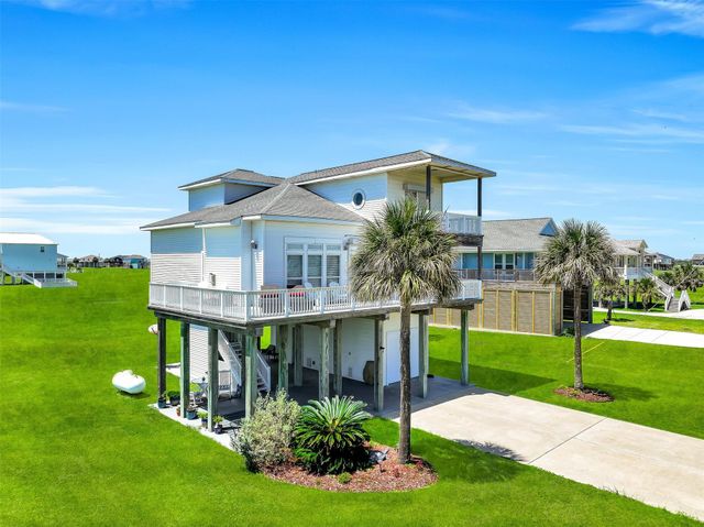 18614 Warrior Road, Galveston, TX 77554