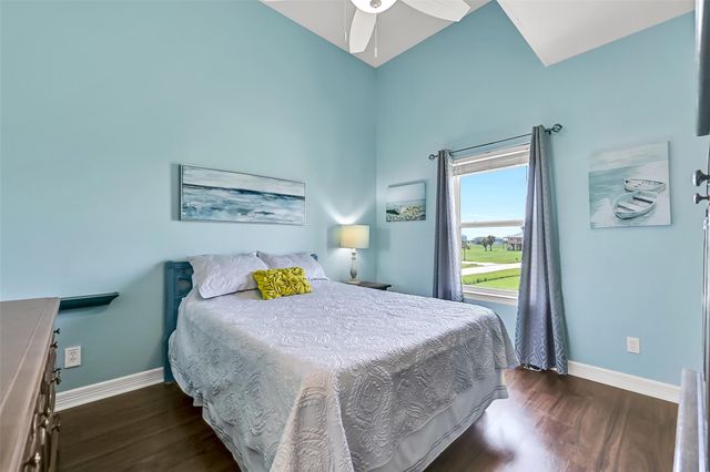 18614 Warrior Road, Galveston, TX 77554