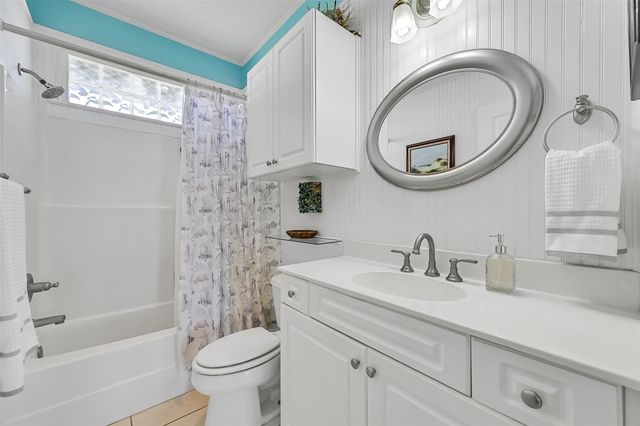 18614 Warrior Road, Galveston, TX 77554
