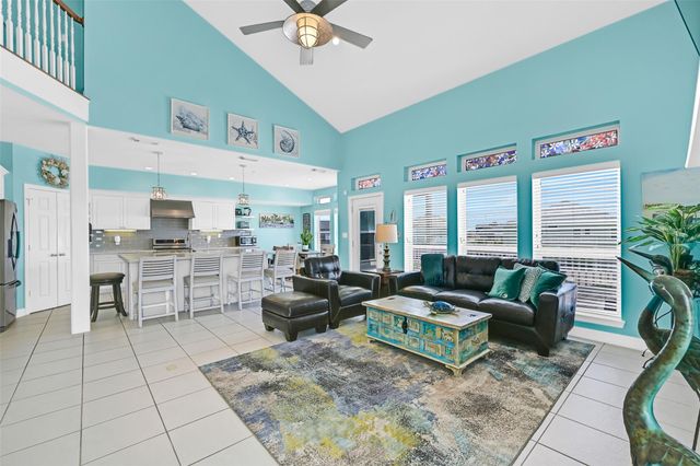 18614 Warrior Road, Galveston, TX 77554