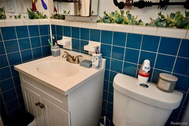 958 Ford Boulevard, Lincoln Park, MI 48146