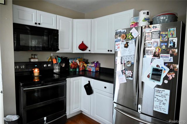 958 Ford Boulevard, Lincoln Park, MI 48146