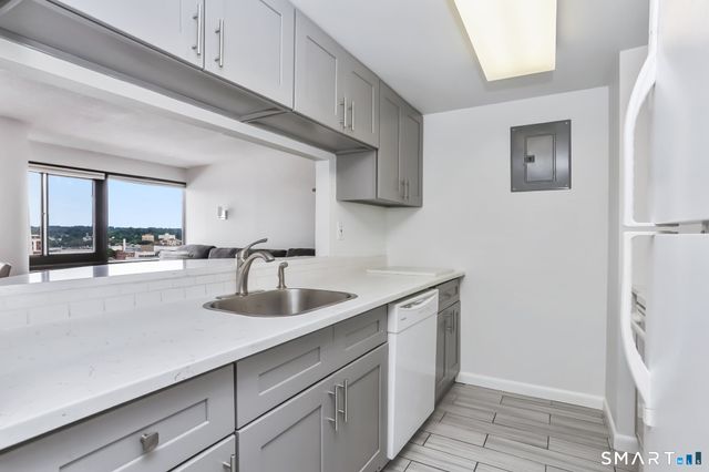 127 Greyrock Place 1205, Stamford, CT 06901