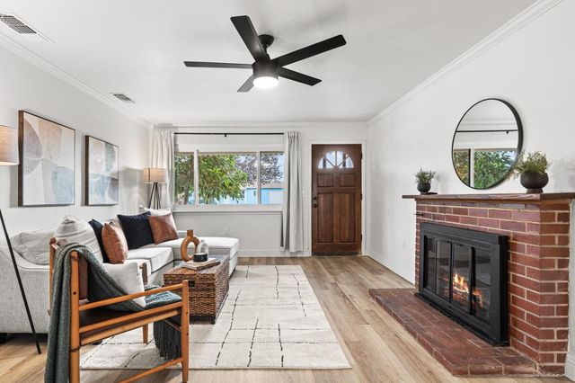 421 E 17th St, Marysville, CA 95901