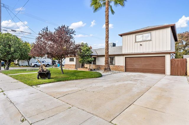 421 E 17th St, Marysville, CA 95901