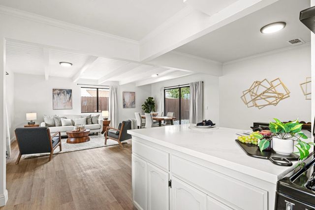 421 E 17th St, Marysville, CA 95901