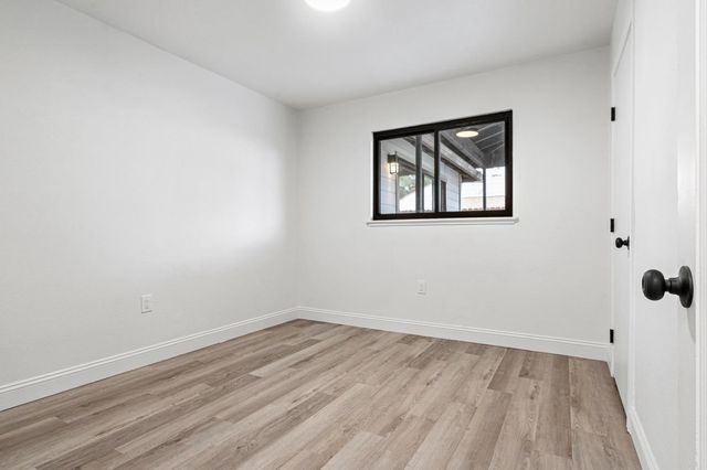 421 E 17th St, Marysville, CA 95901