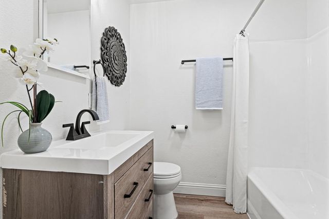 421 E 17th St, Marysville, CA 95901