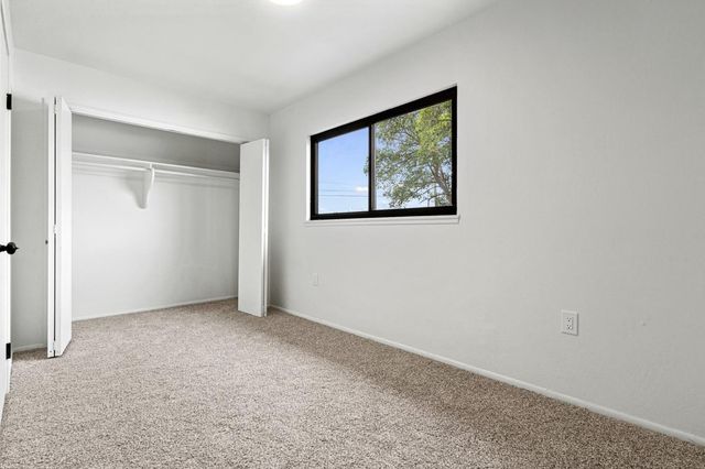 421 E 17th St, Marysville, CA 95901