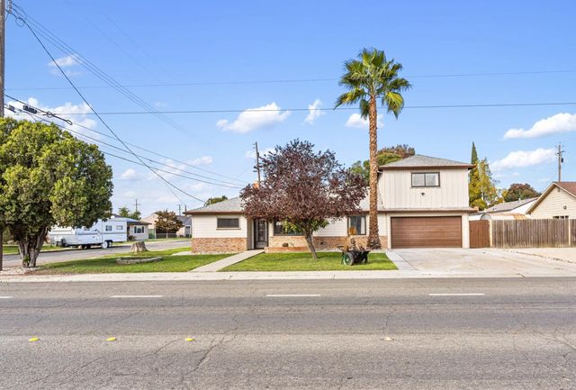 421 E 17th St, Marysville, CA 95901