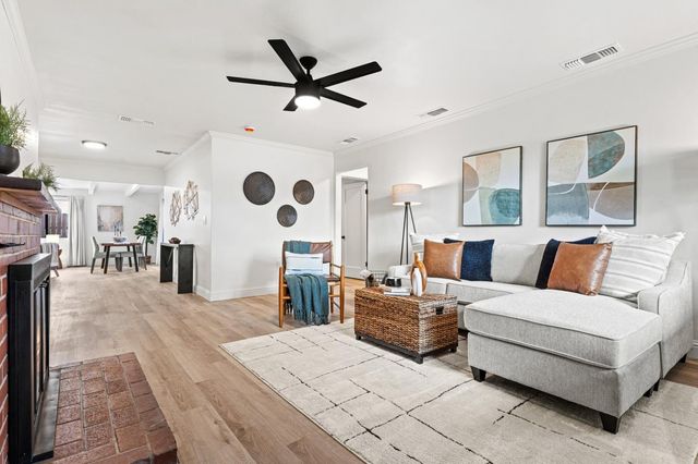 421 E 17th St, Marysville, CA 95901