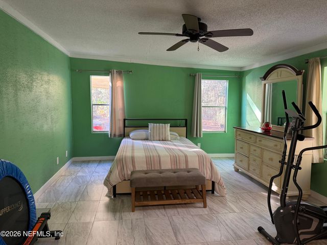 1005 SELMA Avenue, Interlachen, FL 32140