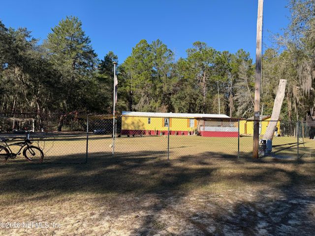 1005 SELMA Avenue, Interlachen, FL 32140