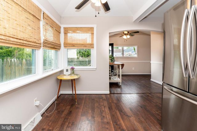 46 W CAPE MAY AVE, Ocean Gate, NJ 08740